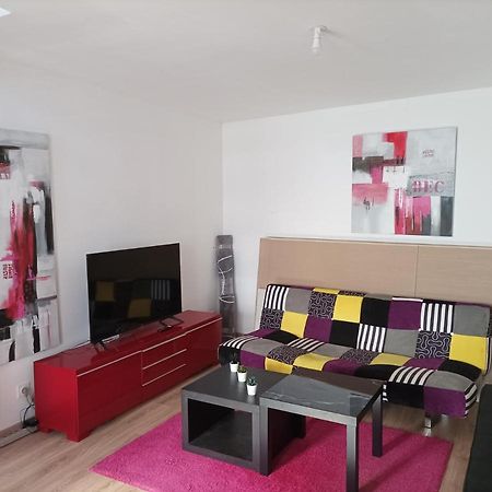 Petite Maison Agreable Pour 6 Voyageurs Apartamento Bogny-sur-Meuse Exterior foto