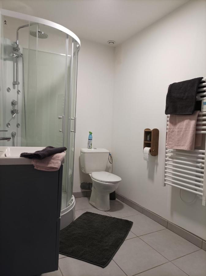 Petite Maison Agreable Pour 6 Voyageurs Apartamento Bogny-sur-Meuse Exterior foto
